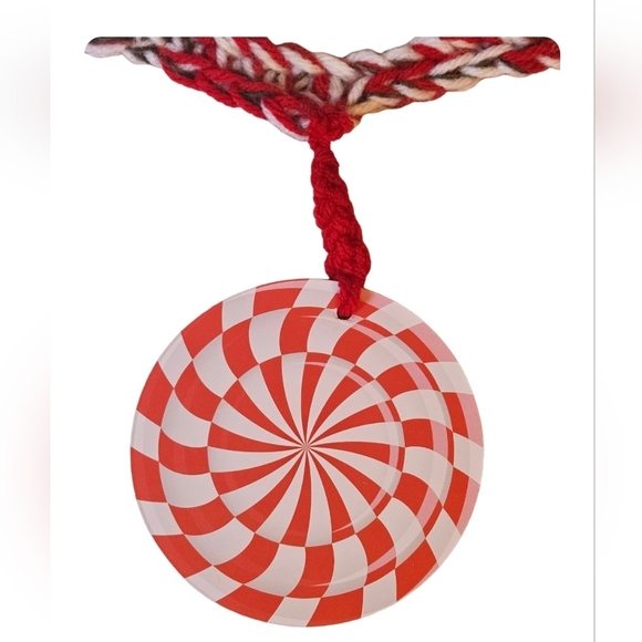 Hand Crafted Holiday Garlan Crochet Red White Green Candy Theme Upcycled Paper - Picture 9 of 17